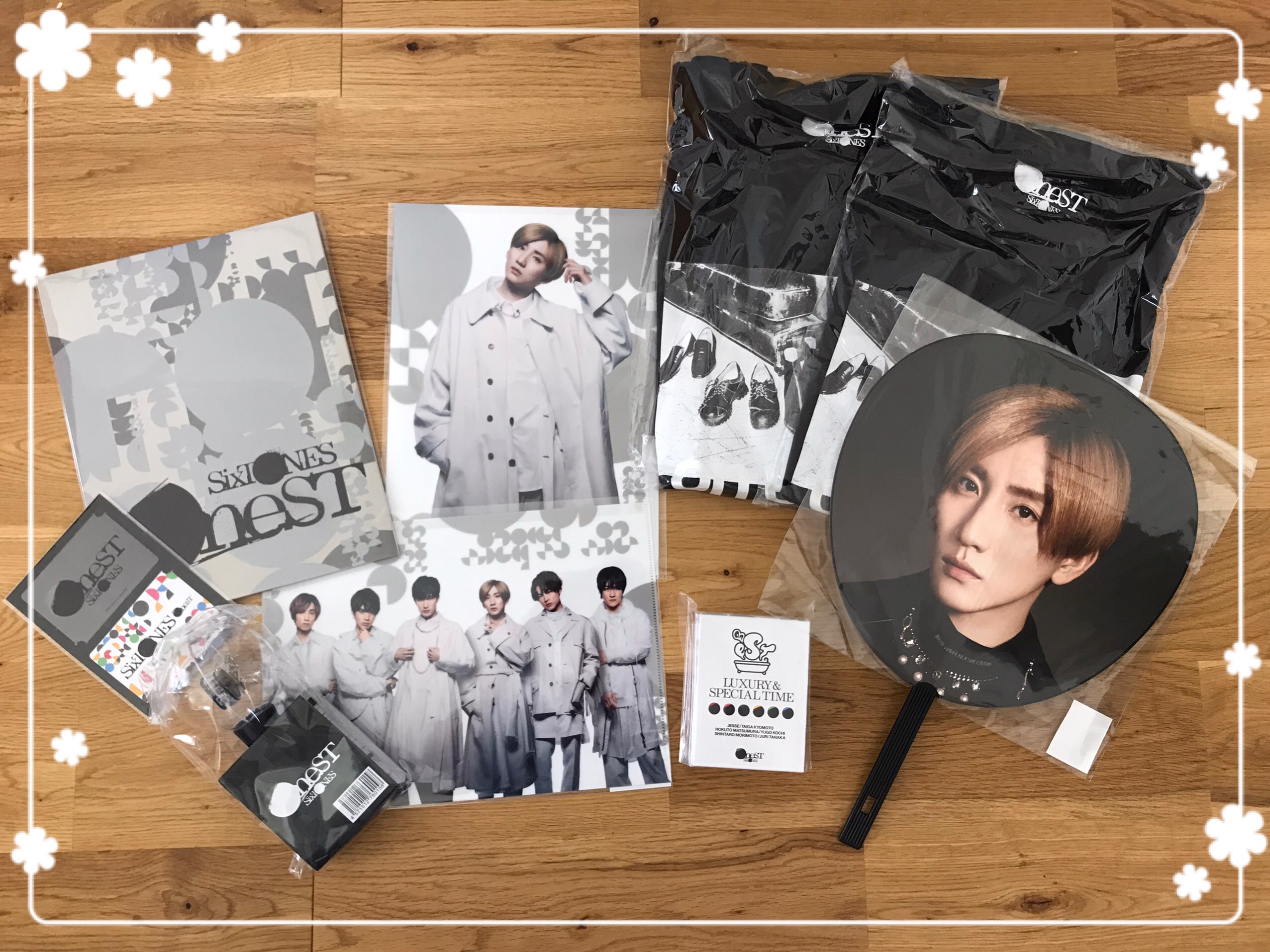 SixTONES　ライブグッズ