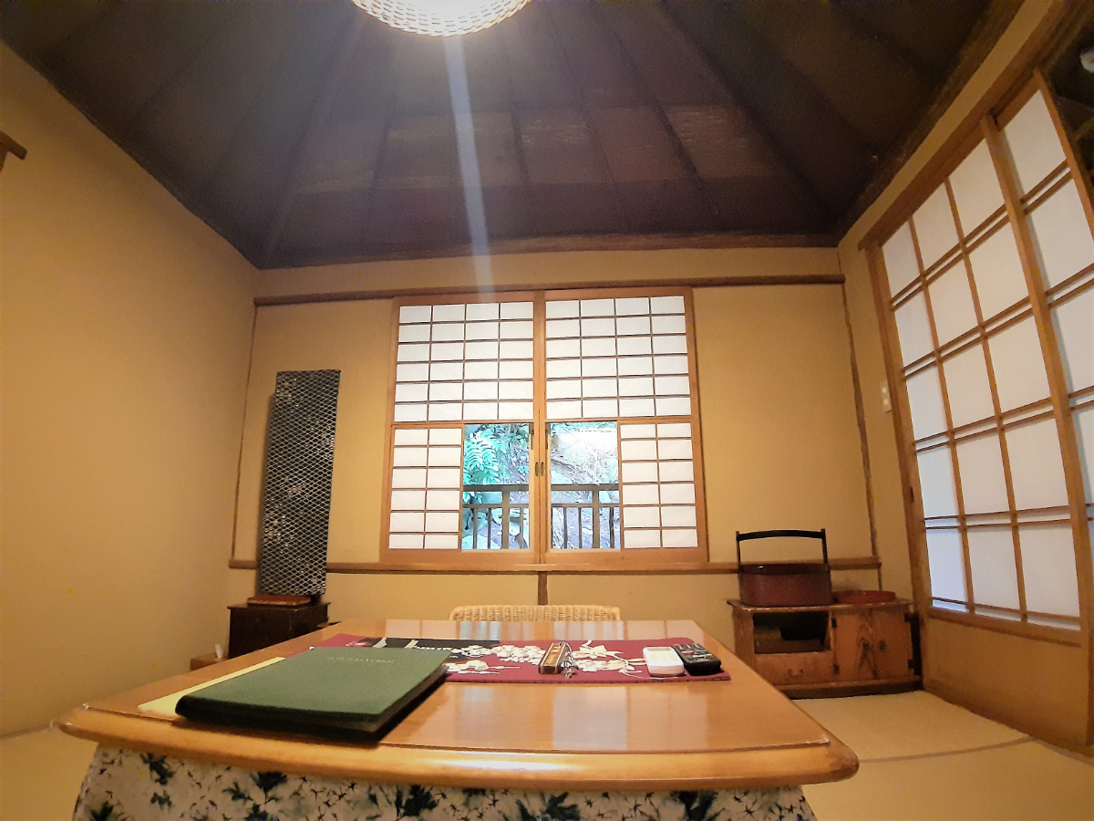 ホテル仙景の離れ山家荘