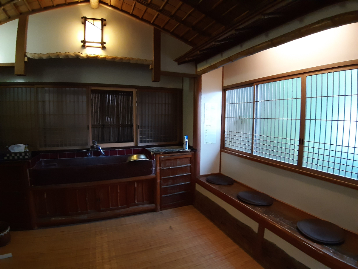 ホテル仙景の離れ山家荘