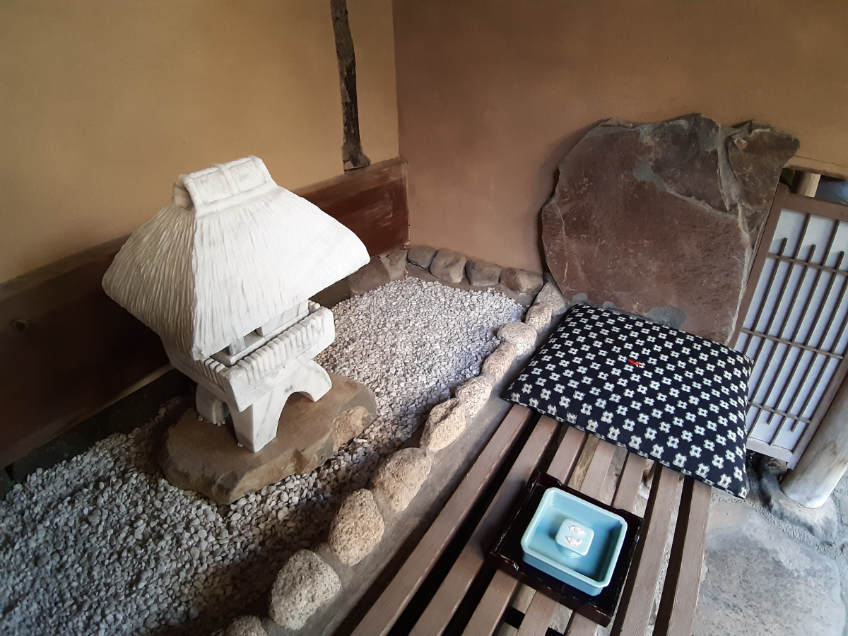 ホテル仙景の離れ山家荘