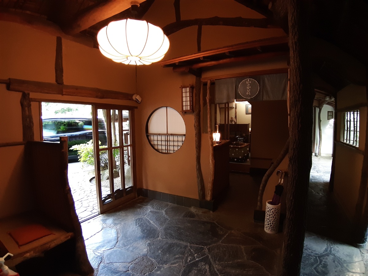 ホテル仙景の離れ山家荘