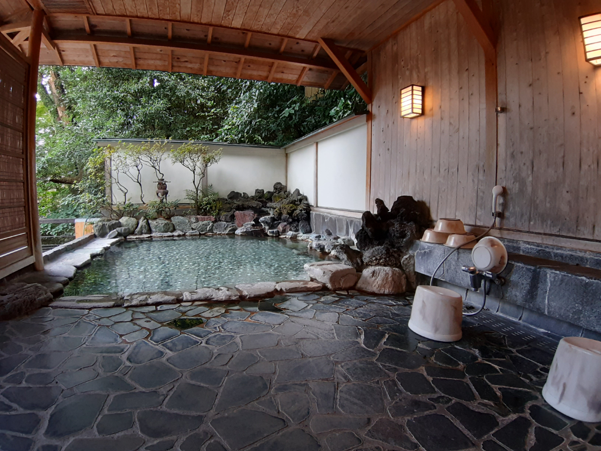 ホテル仙景の離れ山家荘