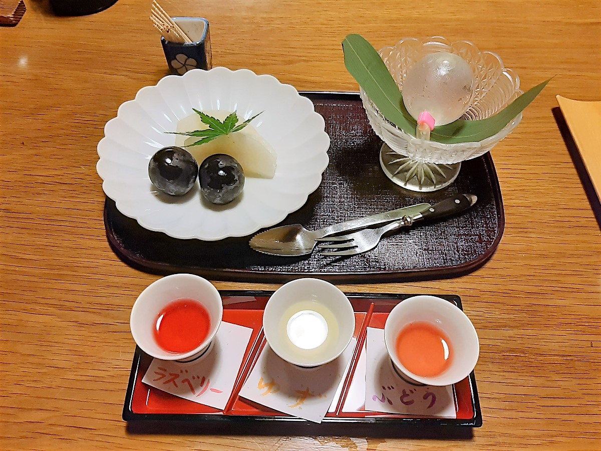 ホテル仙景の離れ山家荘