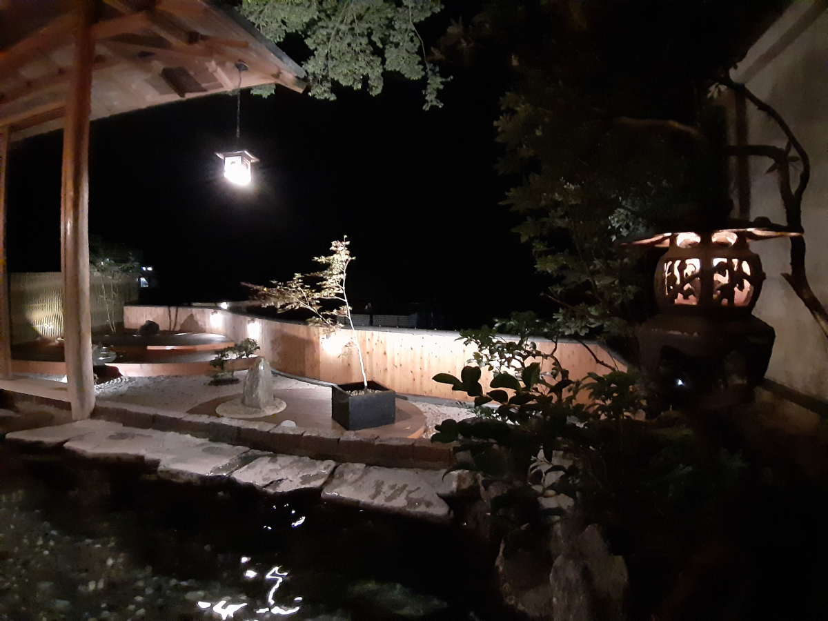 ホテル仙景の離れ山家荘