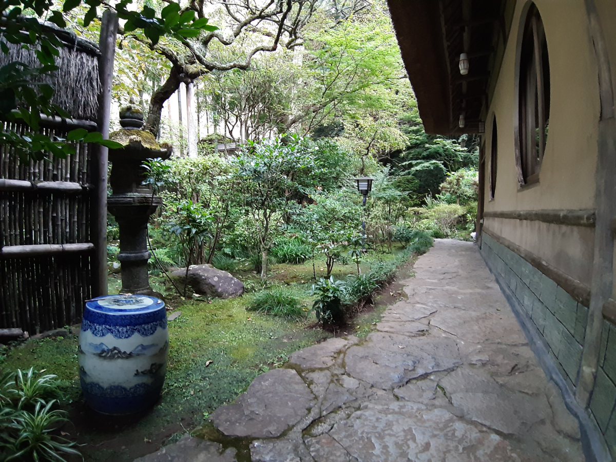 ホテル仙景の離れ山家荘