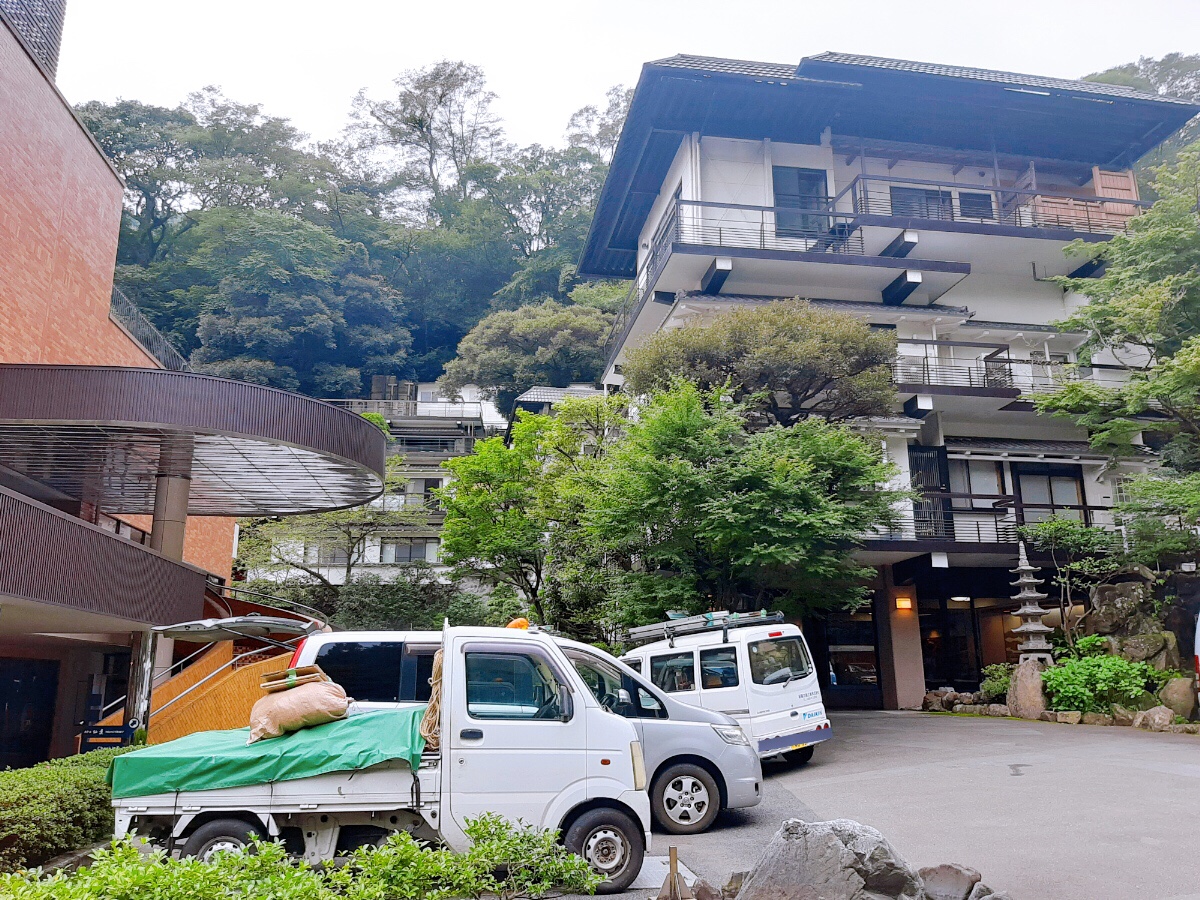 ホテル仙景の離れ山家荘