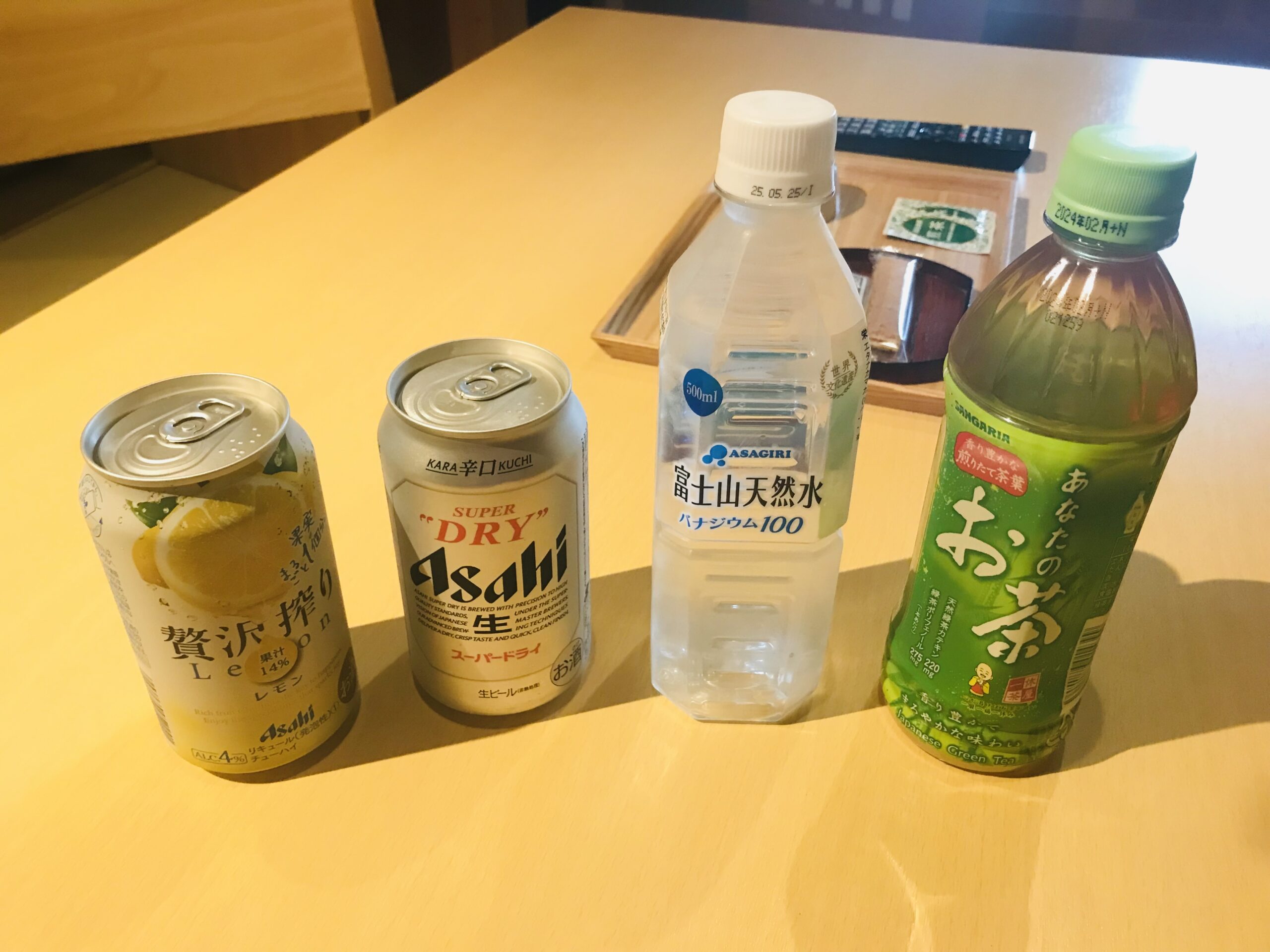 ススキの原 一の湯 チューハイ・ビール・水・お茶・リンゴジュースがありました